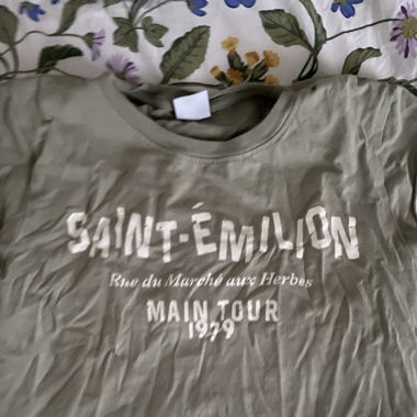 T-shirt