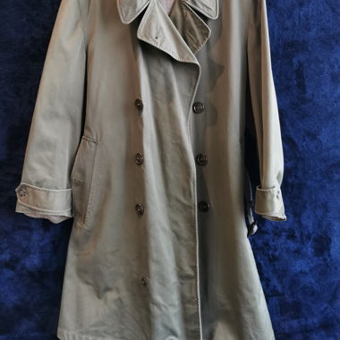 Long trench-coat