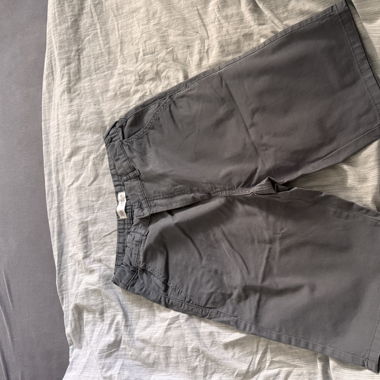 Short enfant Zara 13/14 y. 164cm