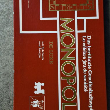 Monopoly de Luxe Board Game