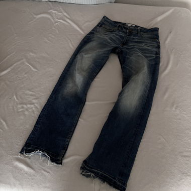 Pasha style flared jeans
