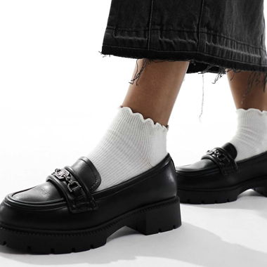 Chaussure noir élégante 