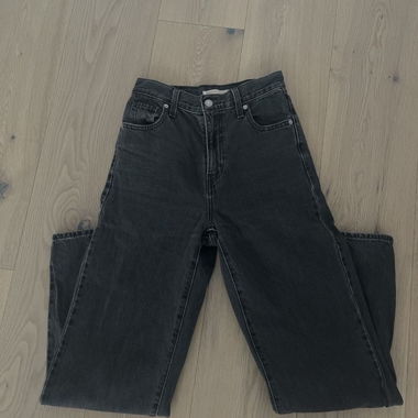 Jeans Levi’s HIGH WAISTED STRAIGHT