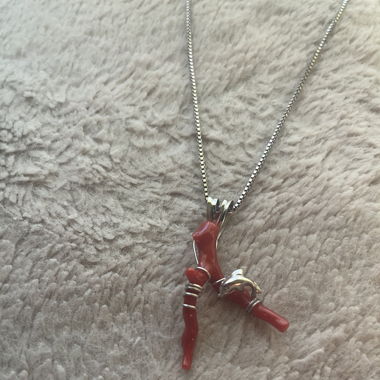 Collier en argent et vrai corail 