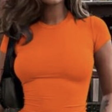 Top orange , fin pour l’été 