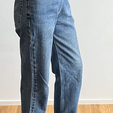 Rework Upcycling Levi’s 550 Mom Jeans