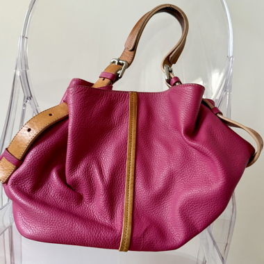 Puntotres Lederhandtasche