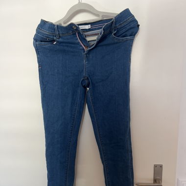 Blaue Hose