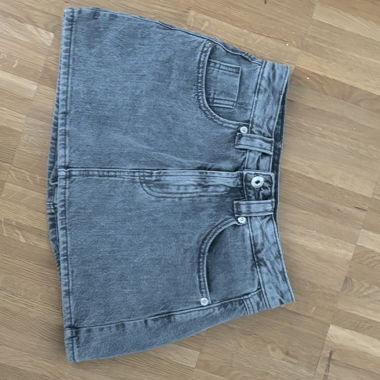 Mini-jupe en jean Stradivarius