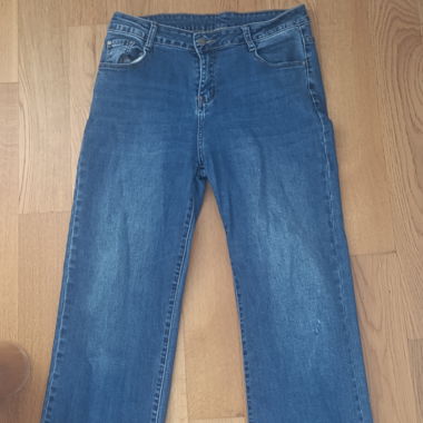 Jeans aus Denim mit Umschlag