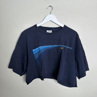 Nike Cropped T-Shirt
