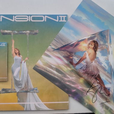 Kylie Minogue Tension II vinyle & CD coffret SIGNÉ