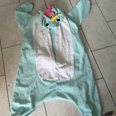 Kinder-Einhorn Kostuem