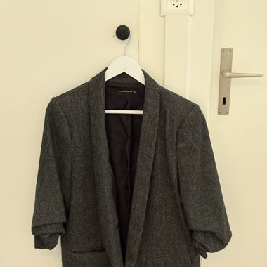 ZARA Woman Blazer – Size L / Herringbone Pattern