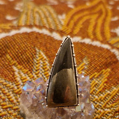 Bague en pyrite naturelle