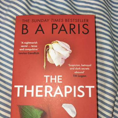 The Therapist von B A Paris