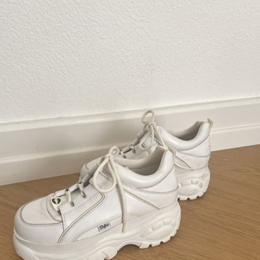 Buffalo Shoes White EU 40