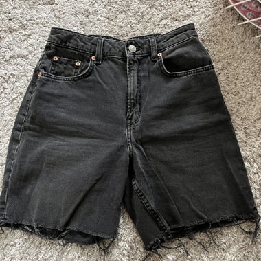 Schwarze Sommer Shorts