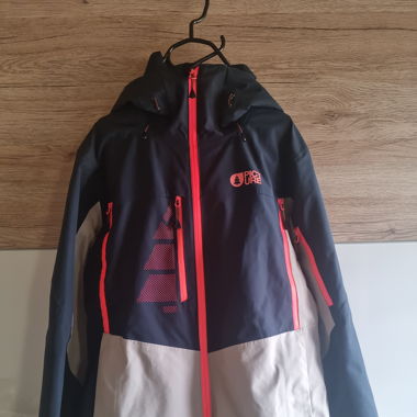 Skihose und Skijacke