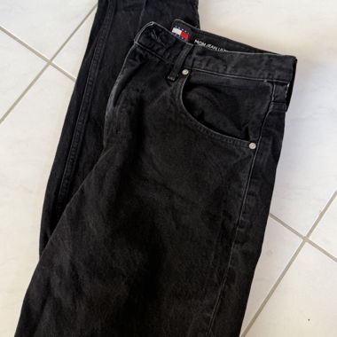 Tommy Jeans Mom Jeans