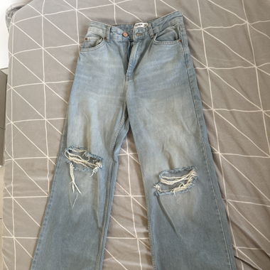 Jeans strappato 