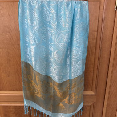 Écharpe jacquard turquoise avec franges
