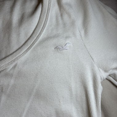 Top a maniche lunghe Hollister XS