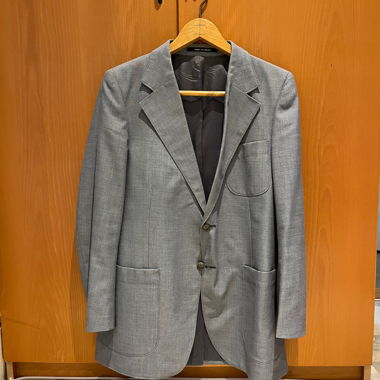Completo grigio Yves Saint Laurent