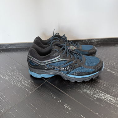 Saucony ProGrid Omni 9