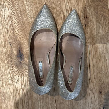 Glitter Pumps with Heel