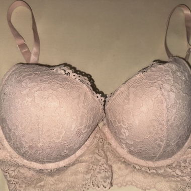 Soutien-gorge en dentelle H&M rose, taille 75D