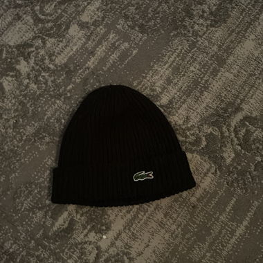 Lacoste black beanie unisex