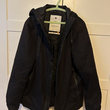 RVLT Winter Jacket with Hood, Black, M