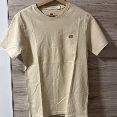 Vendo una maglietta Levi’s