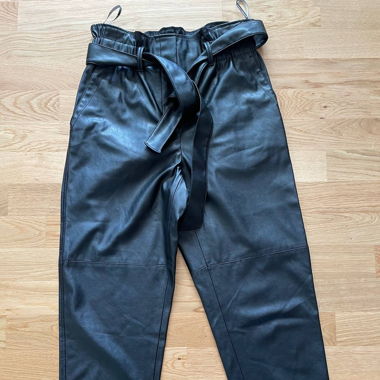 Luisa Cerano faux leather Trousers/ Kunstlederhose