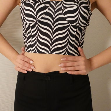 Cropped-Top gemustert