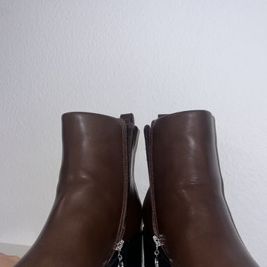 Chelsea Boots