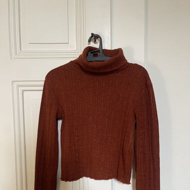 Pull col roulé 