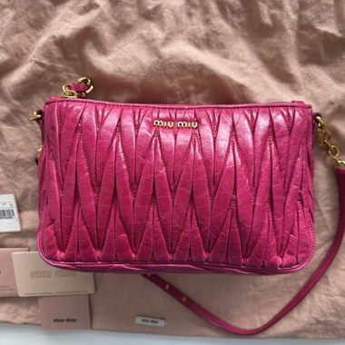 Borsa a tracolla Miu Miu fucsia