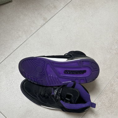 Jordan Spizike black purple 