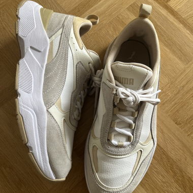 Sneaker Puma beige/bianco
