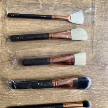 ZOEVA Makeup Brushes