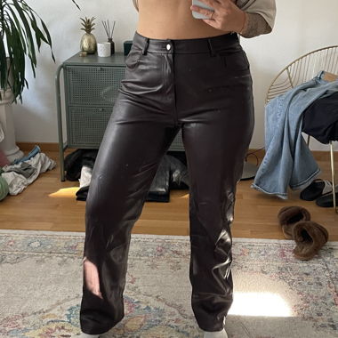 Lederhose Gina Tricot