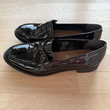Avenue Lack-Loafer – schwarz, klassisch & modern