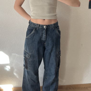Oversized cargo jeans