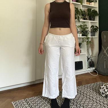 Weisse Leinenhose