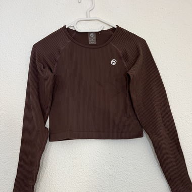 Oceans Apart Sport Crop-Top Braun