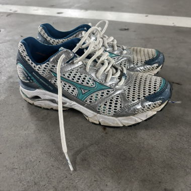 Scarpe da corsa Mizuno taglia 37