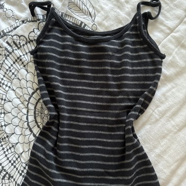 brandy melville stripped top
