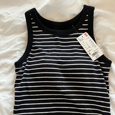 gestreiftes Top